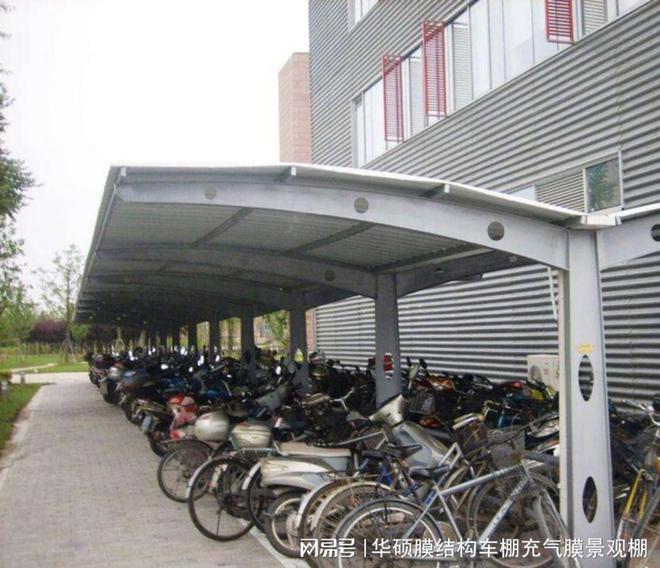 停车汽车遮阳棚的特点k8凯发网站膜结构(图1)