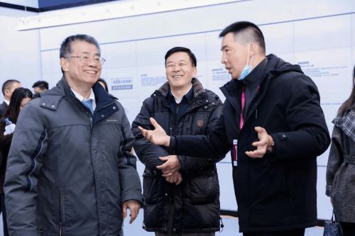 隐藏式晾衣架惊艳世界设计舞台格峰亮相乌镇盛会“极光”系列(图4)